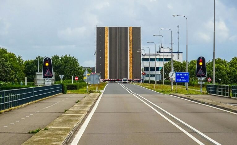 rapidbridge signal dock details